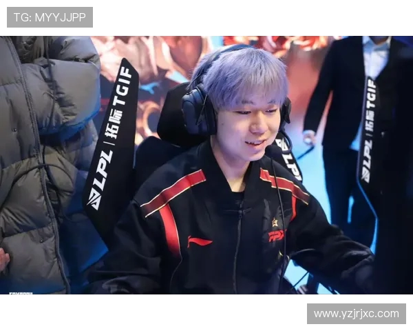 赛后复盘：探讨JDG与FPX在比赛中的战术灵活性与应变能力