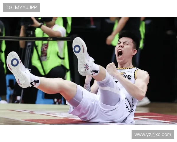 2016年CBA季后赛精彩对决辽宁队与江苏队的巅峰对抗回顾