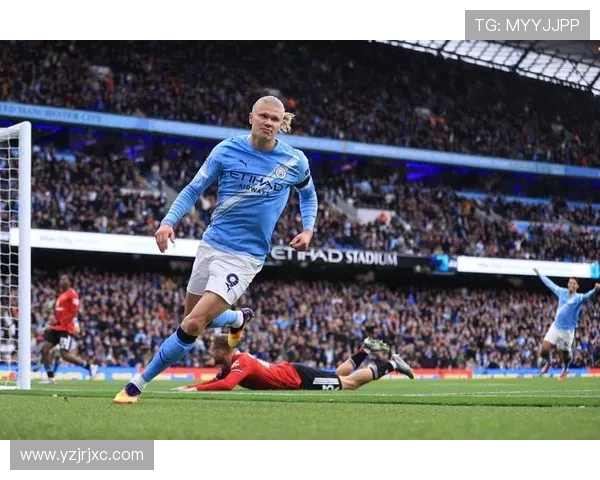 哈兰德狂轰五球曼城7-0横扫莱比锡创下欧冠新纪录