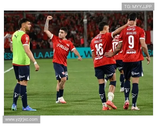 图库曼与科隆激战正酣即刻比分更新与赛况分析