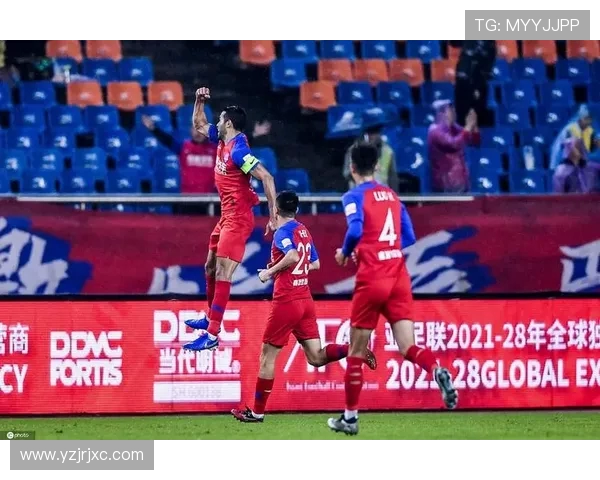 申花与斯威精彩对决直播全程回顾及赛后分析