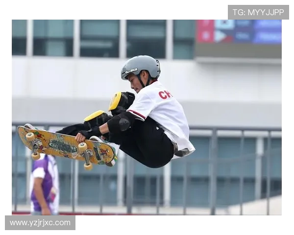 成都滑板队在世界街舞大赛中以65分领先积分榜，展现出色实力与风采