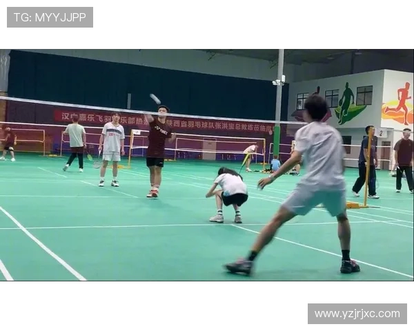 武汉羽毛球队在世界锦标赛中的拼搏历程与荣耀时刻揭秘